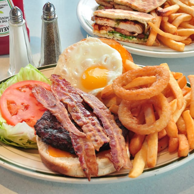 Bull Burger Deluxe.